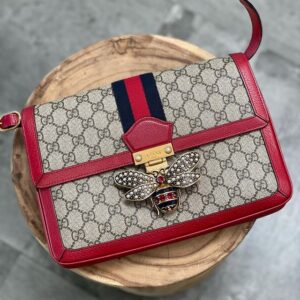 GUCCI Red/Beige GG Supreme Coated Canvas Queen Margaret Medium Shoulder Bag