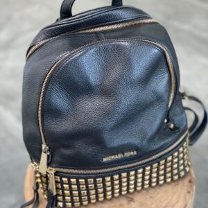 MICHEAL KORS Rhea medium studded leather backpack